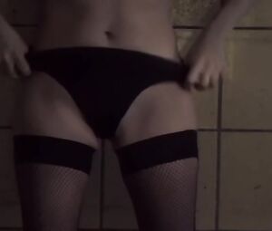 Julia Ostertag - Sexjunkie (2003)