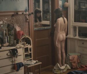 Bel Powley - The Diary Of A Teenage Girl (2015)