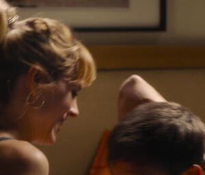 Maggie Civantos nude - La pequena Suiza (2019)
