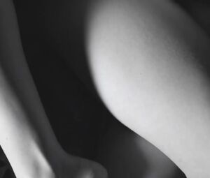Naked Aglaia Shilovskaya - Ke-Dy (2016)
