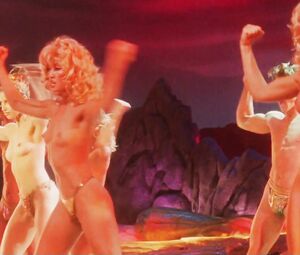 Best Striptease Scenes from Movies: Gina Gershon, Elizabeth Berkley - Showgirls (1995)