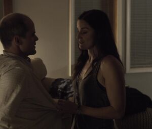 Nude Sex Celebs Rachel Brosnahan, Kate Lyn Sheil - House of Cards s02 (2014)