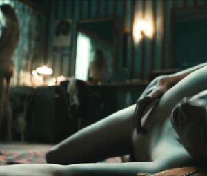 Naked scene Karolina Staniec - Jestem morderca (2016)