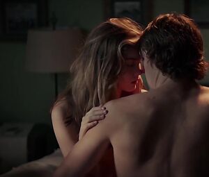 Gentle sex scene | Michelle Monaghan, Liana Liberato - The Best of Me (2014)