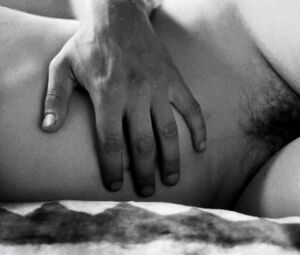 Sex video Ana Moreira - Tabu (2012) 