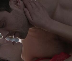 Sex video Hannah Ware nude - Betrayal S01E01 (2013) 