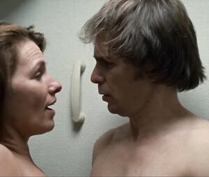 Alice Barrett Nude - Choke (2008)