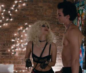 Topless actress Victoria Justice - Naomi and Ely's No Kiss List (2015)