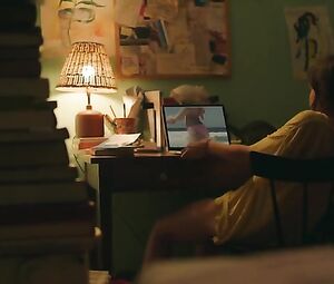 Frankie Shaw nude - Smilf (2017)