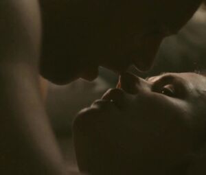 Anna Paquin - Bellevue S01E01-03-07 (2017)