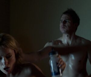 Sexy Olivia Wilde, Michelle Monaghan nude - Better Living Through Chemistry (2014)