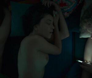 Nude Coline D'Inca - Venise n'est pas en Italie (2019)