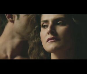 Zareen Khan Hot Scenes with Gautam Rode In Aksar 2