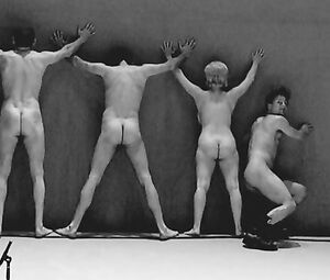 Naked On Stage Video - Isabelle Menke Hamlet