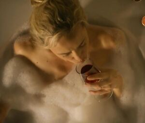 Nude Helene de Fougerolles - Balthazar s02e03e06 (2019)