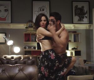 Nude Martha Higareda - Tod@s Caen (2019)