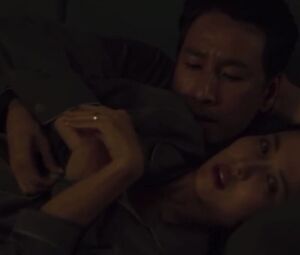 Korean movie Parasite mutual masturbation explicit moment with Jo Yeo-jeong