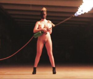 Naked on Stage - Mainstream Fayer Doris Uhlich