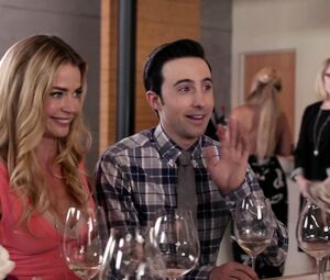 Denise Richards nude - Significant Mother S01E02 (2015)