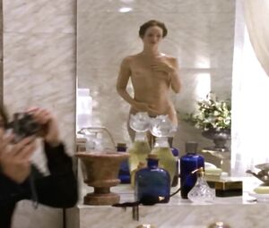 Lara-Joy Korner nude - Todliche Diamanten (1998)