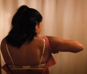 Gina Rodriguez Sexy - Jane the Virgin (2017)