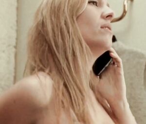 Annabelle Dexter-Jones Nude - Cecile on the Phone (2017)