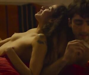 Sheily Jimenez Nude - Kamper (2016)