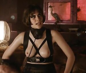 Sophie Pfennigstorf nude – Babylon Berlin Folge 13 (2017)