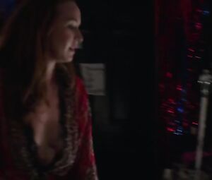 Camryn Grimes - Animal Kingdom (2016) s01e04
