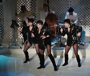 Liza Minnelli Sexy - Sex and the City 2 (2010)
