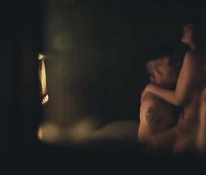 Charlie Murphy Nude - Peaky Blinders S04E06 (2017)1