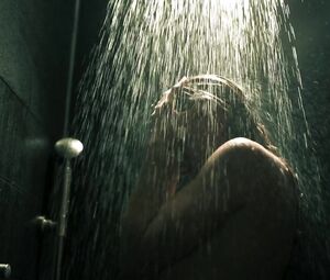 Marleen Lohse nude - Sanft schlaft der Tod (2017)