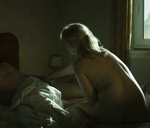 Joanna Kulig nude - Kler (2018)